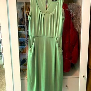 Max and Cleo dress with pockets